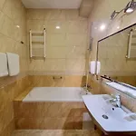 欧比特酒店 3*
