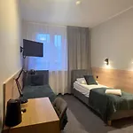 欧比特酒店 3*