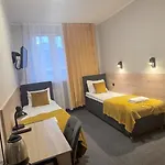 欧比特酒店 3*