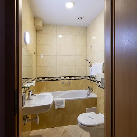 Hotel Orbita 3*